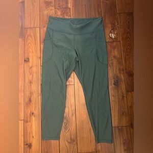 Old Navy PowerSoft High-Rise Leggings w/ Pockets – Size XL